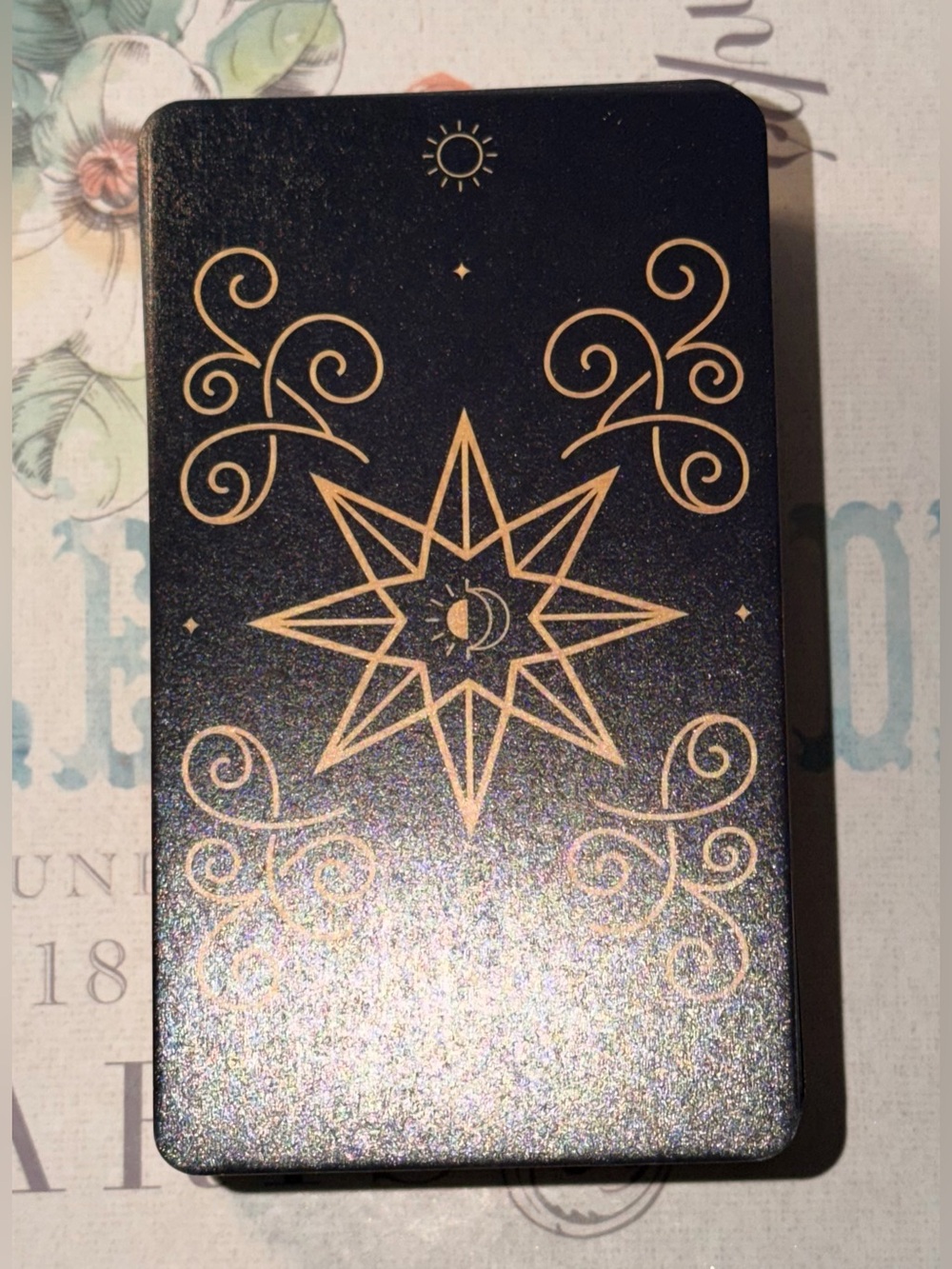 Shadow Rhapsody Tarot - Picture 3 of 4